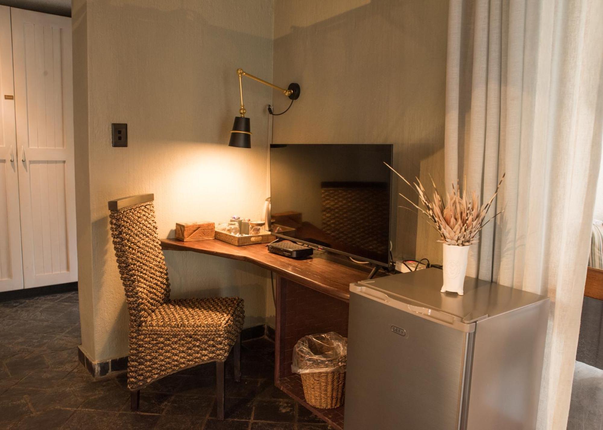 La Lechere Guest House Phalaborwa Kültér fotó